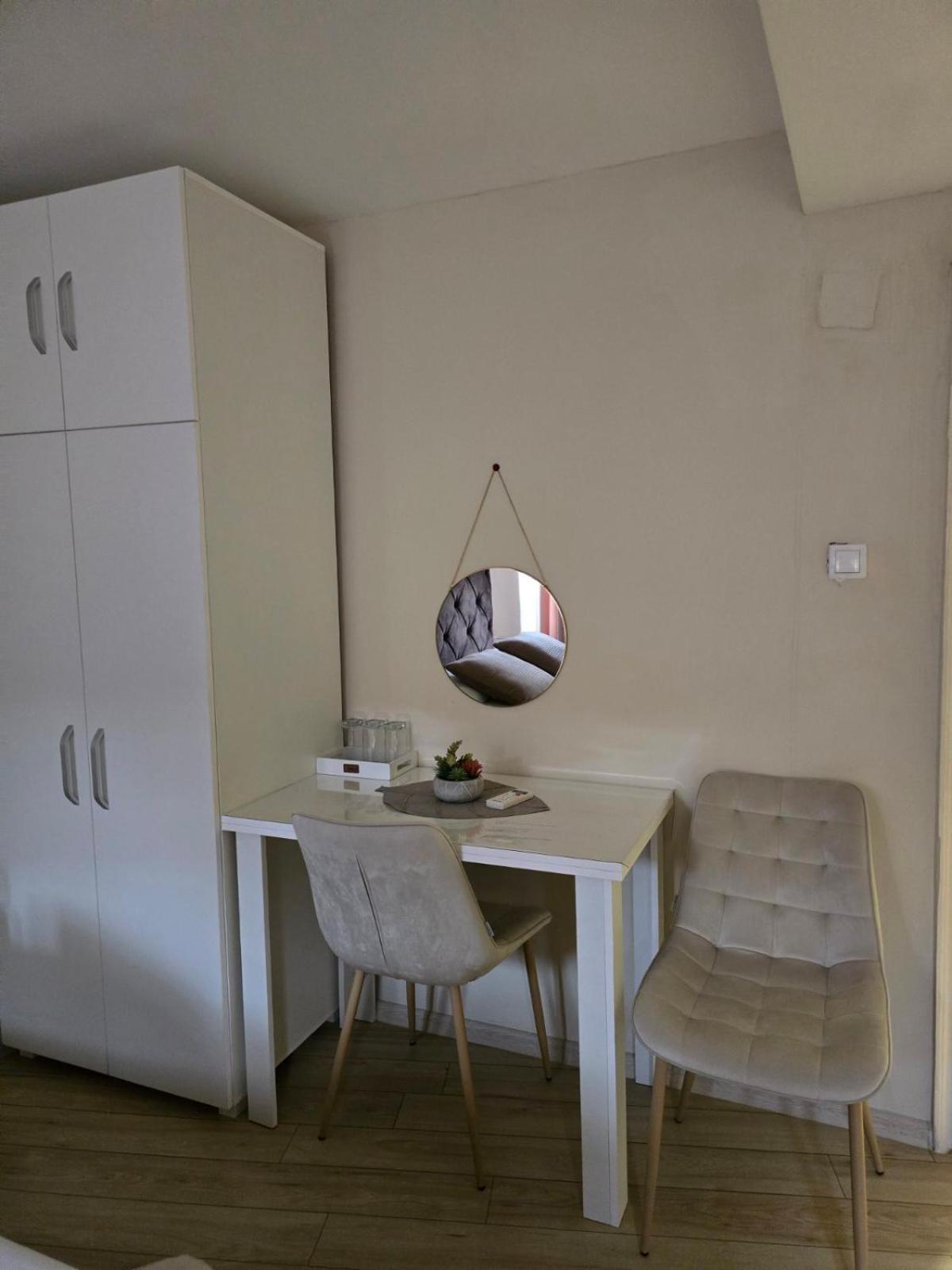 Nada'S Room With Terrace Kotor Extérieur photo